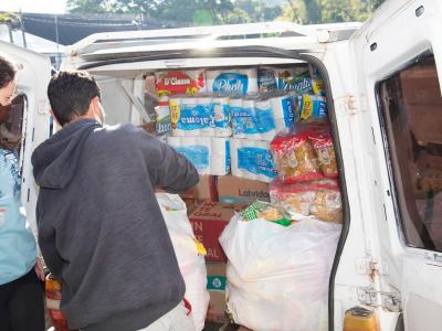 AMIFEST beneficia mais de 20 entidades com doação de alimentos