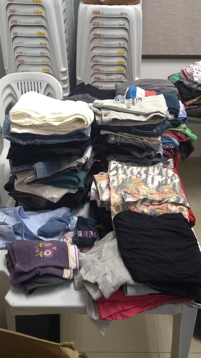 SOCIALIZAÇÃO: Wiedergeburt arrecada roupas para doação