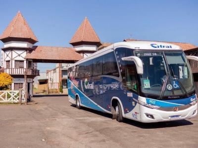 Visitantes podem usufruir de horários especiais de ônibus para a 35ª Oktoberfest de Igrejinha